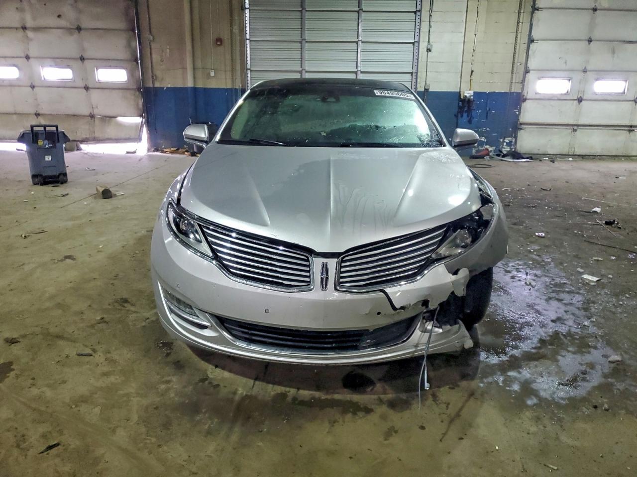 2016 LINCOLN MKZ photo 5