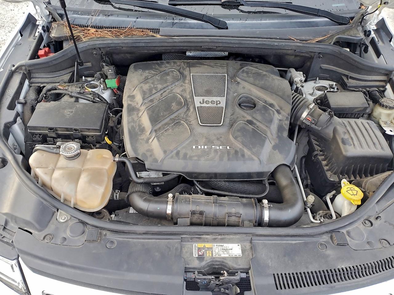2015 JEEP GRAND CHEROKEE LIMITED photo 12