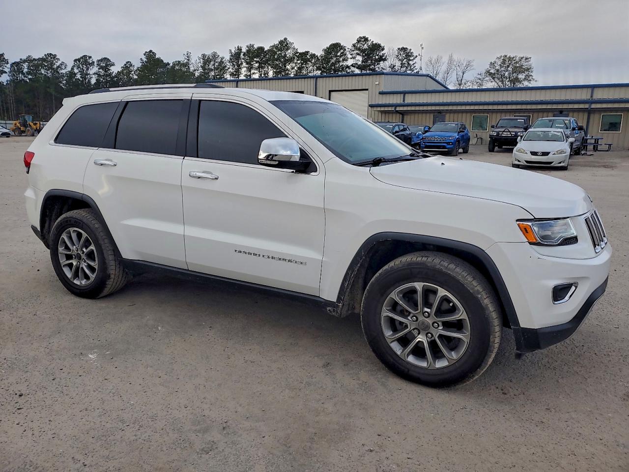 2015 JEEP GRAND CHEROKEE LIMITED photo 4