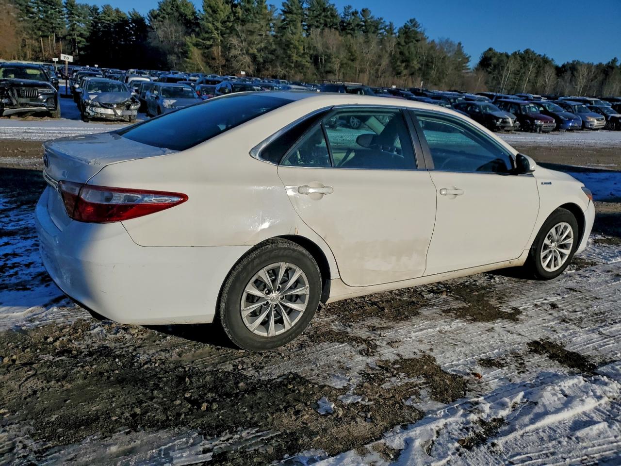 2017 TOYOTA CAMRY HYBRID photo 7