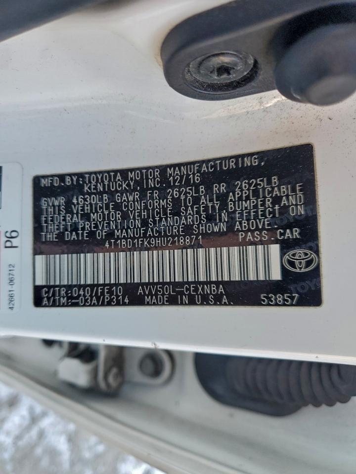 2017 TOYOTA CAMRY HYBRID photo 34