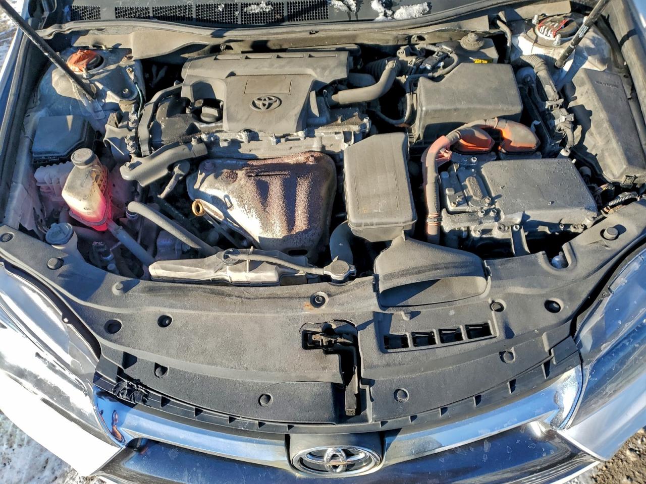 2017 TOYOTA CAMRY HYBRID photo 31