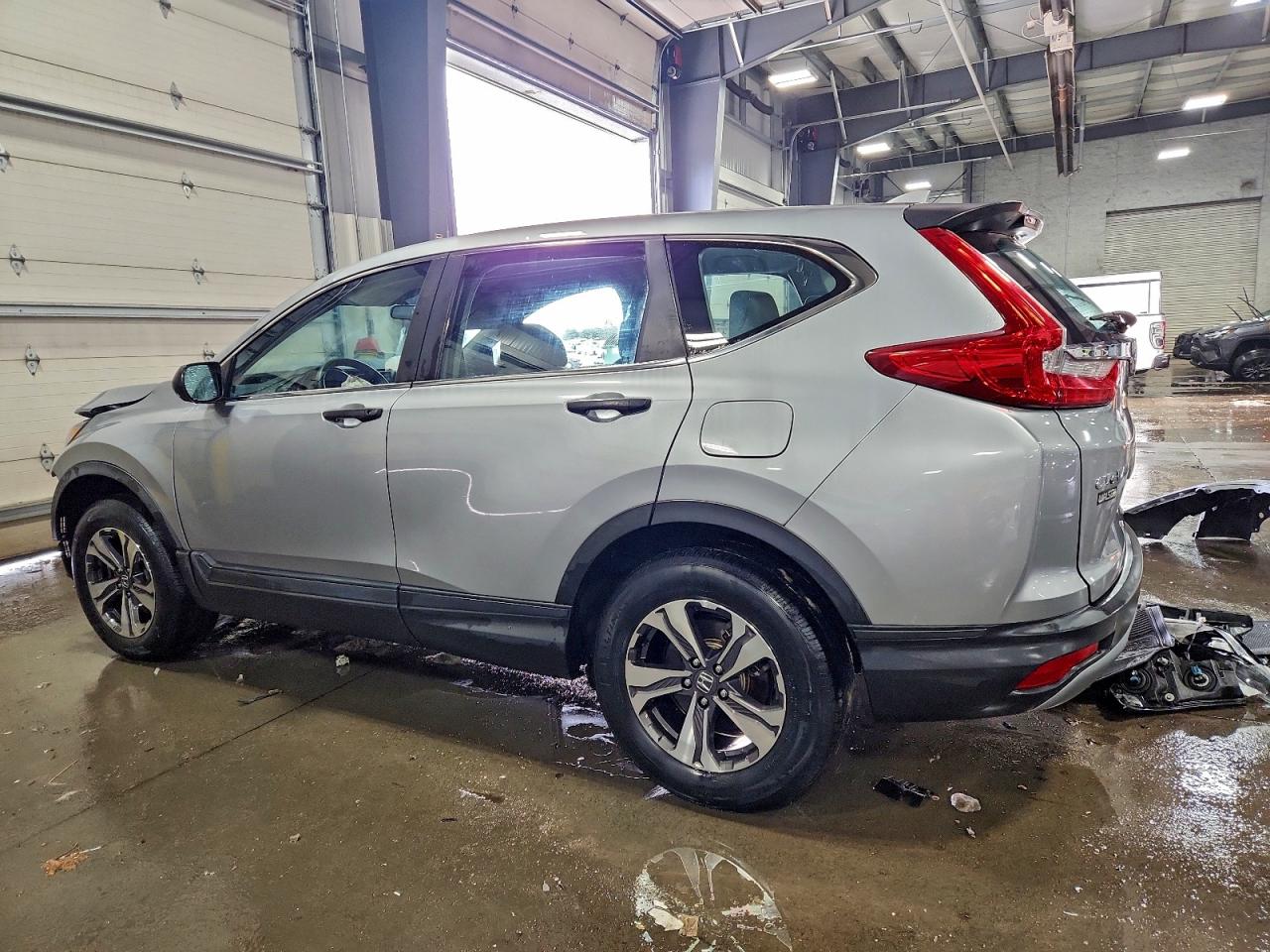 2017 HONDA CR-V LX photo 2