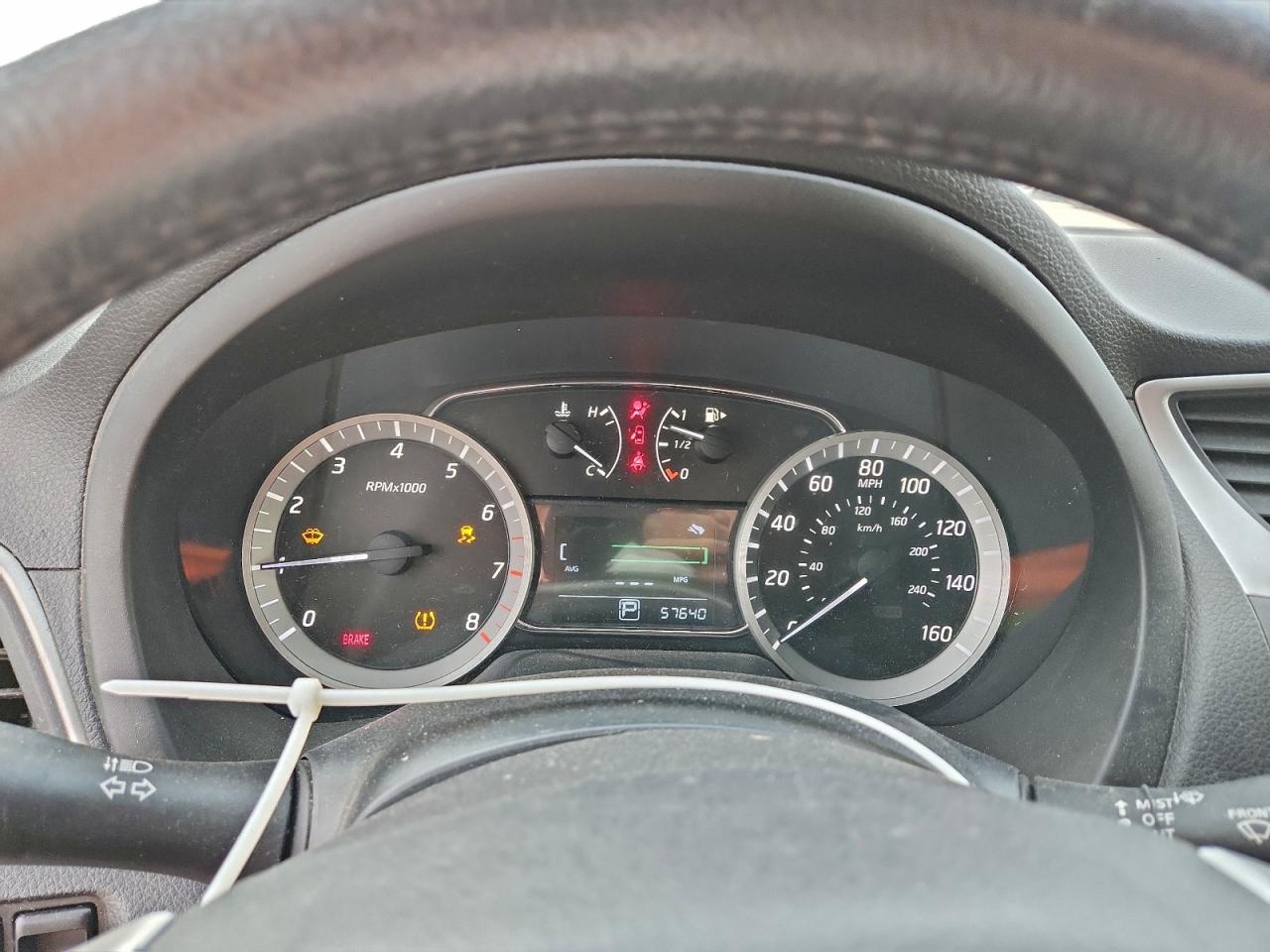 2015 NISSAN SENTRA S photo 9