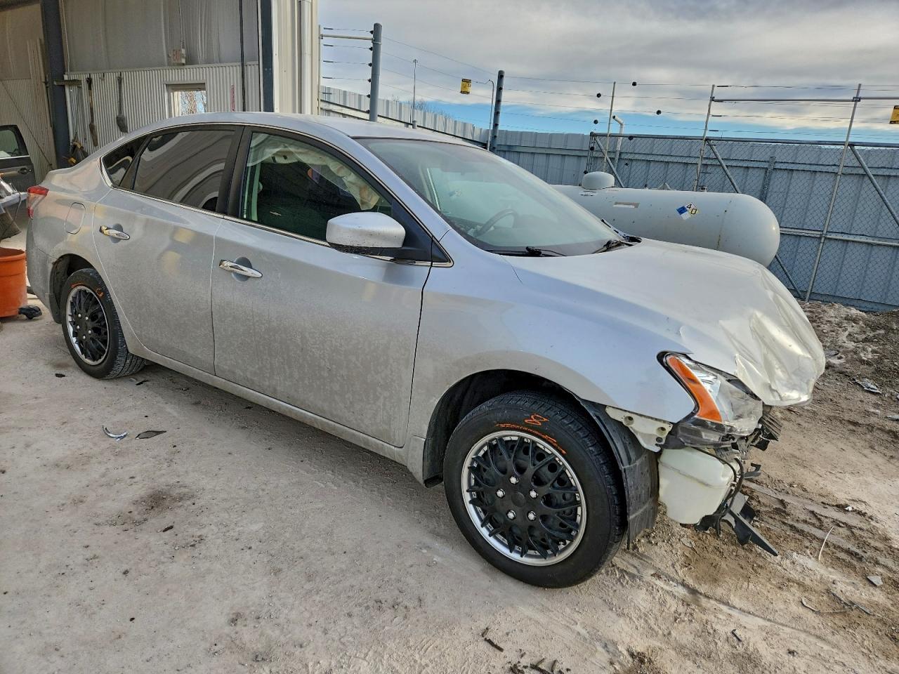 2015 NISSAN SENTRA S photo 4