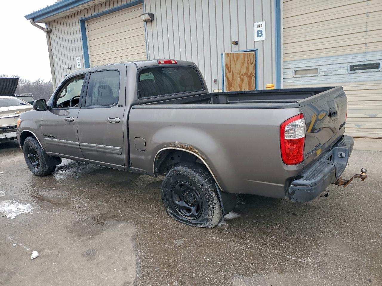 2006 TOYOTA TUNDRA DOUBLE CAB SR5 photo 2