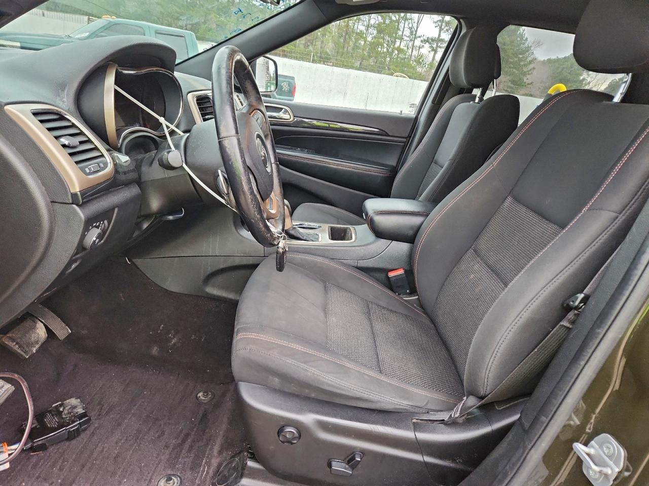 2016 JEEP GRAND CHEROKEE LAREDO photo 7