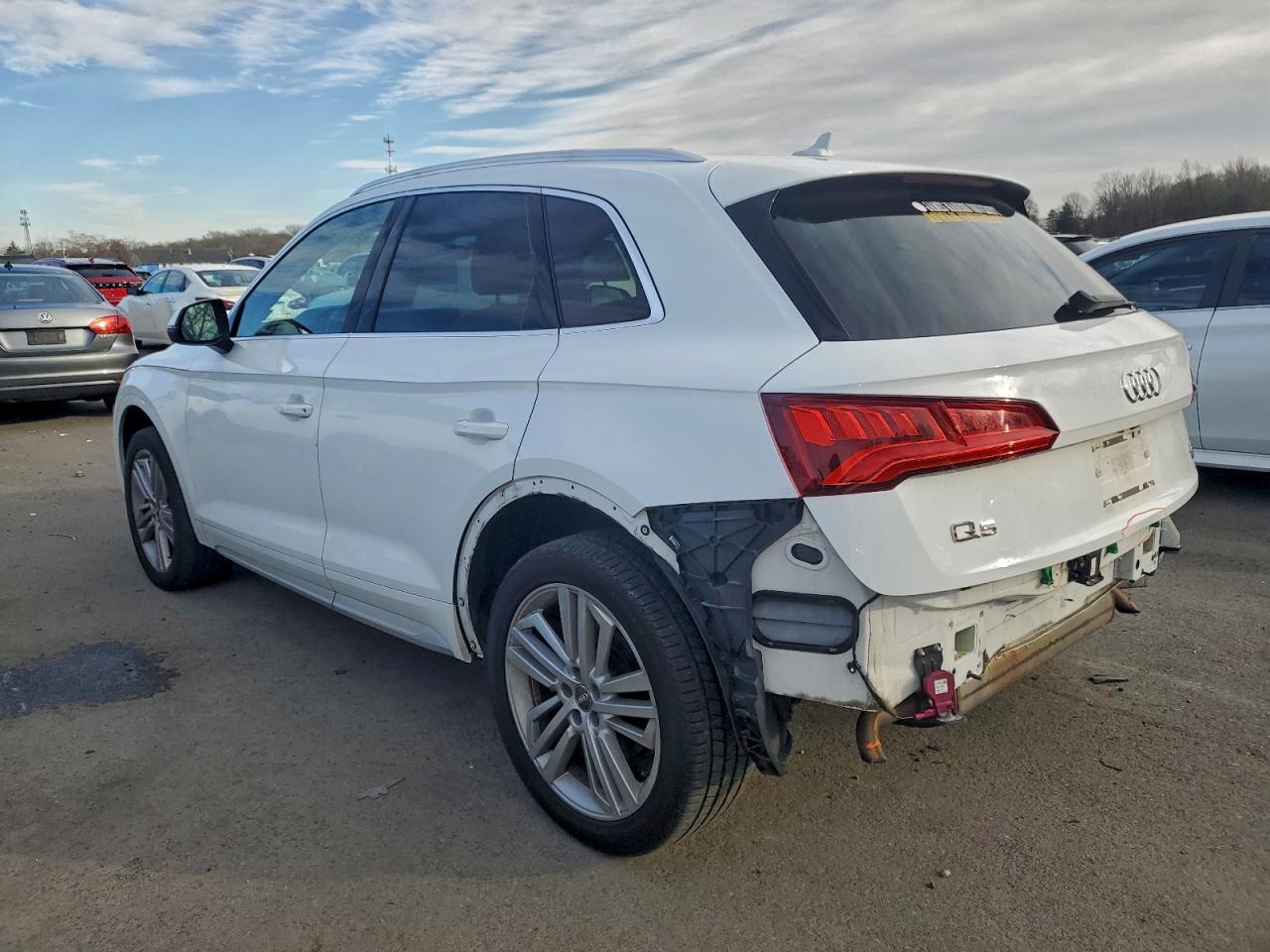 2018 AUDI Q5 PREMIUM PLUS photo 2