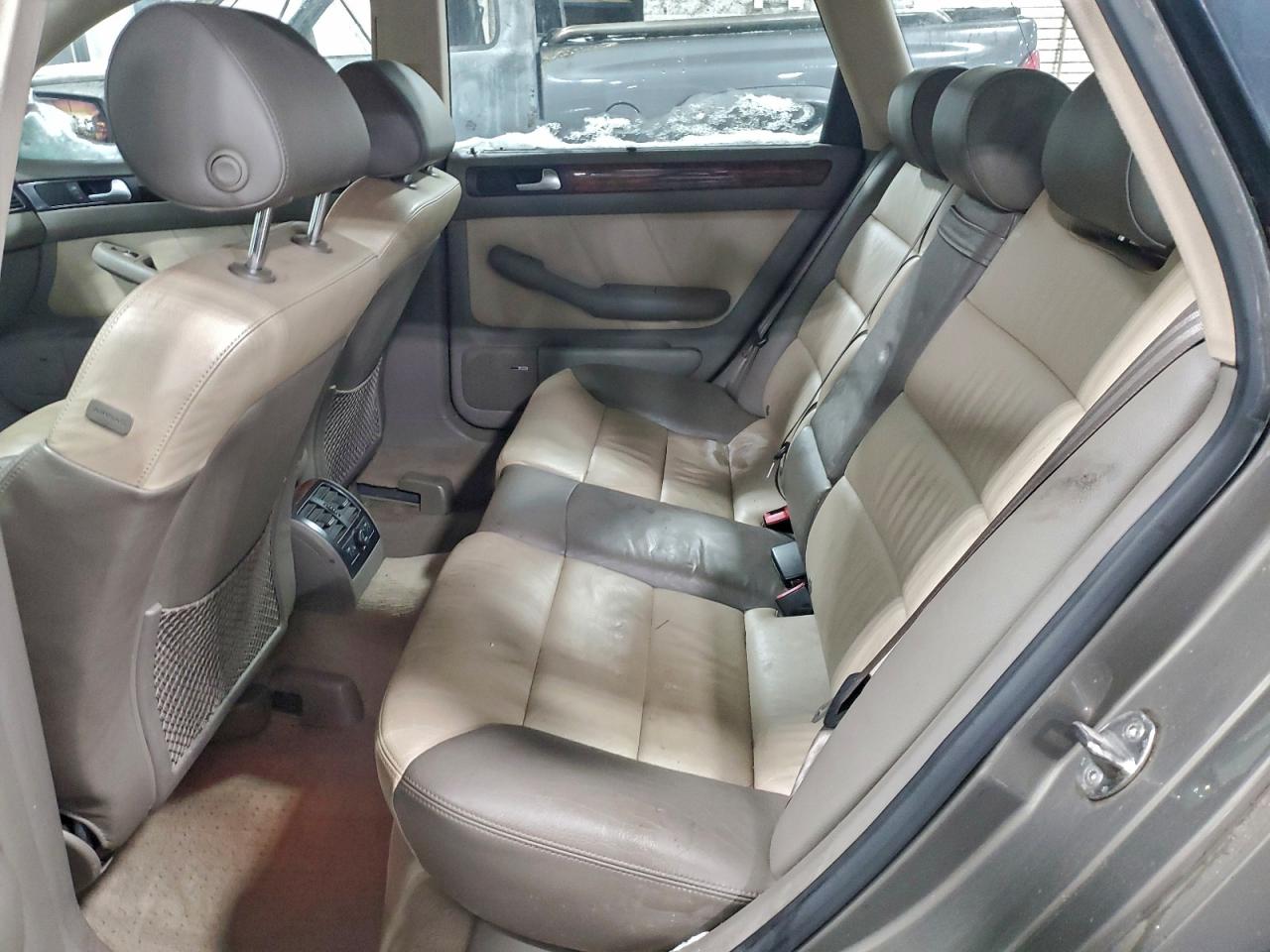 2005 AUDI ALLROAD photo 10