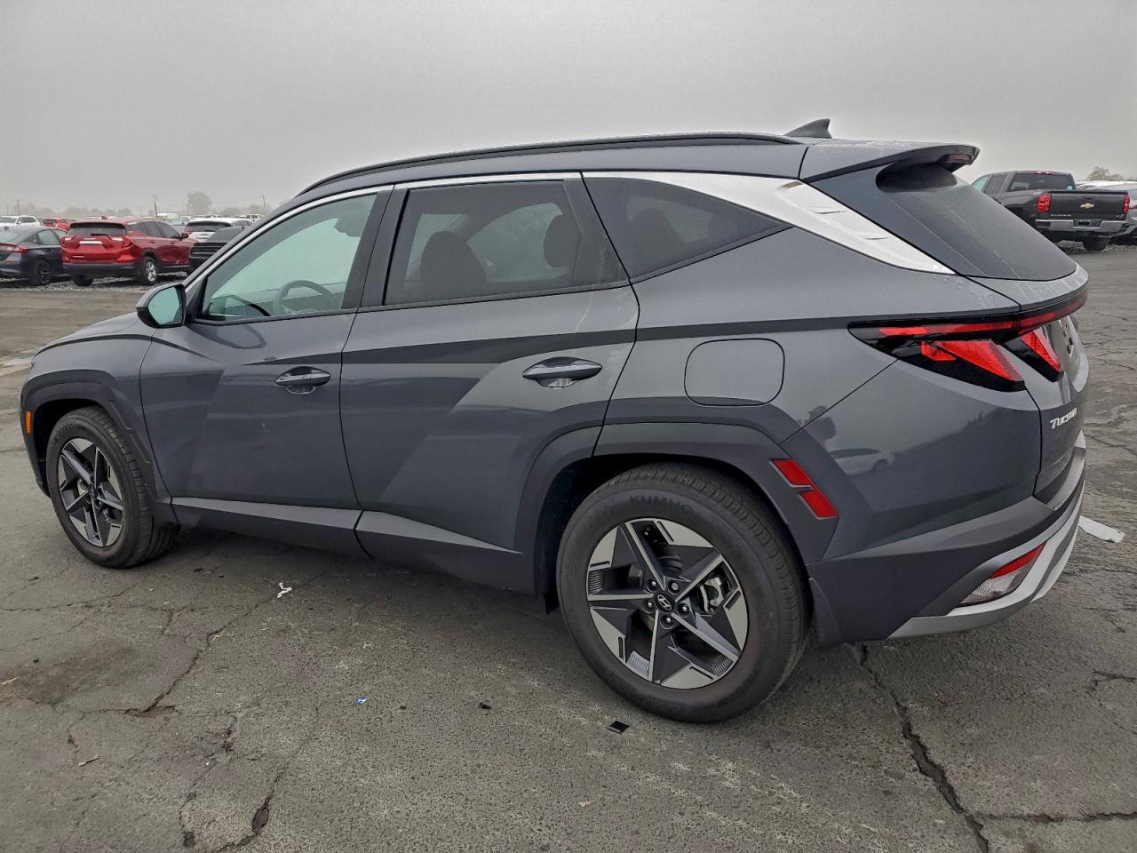 2025 HYUNDAI TUCSON SEL photo 2