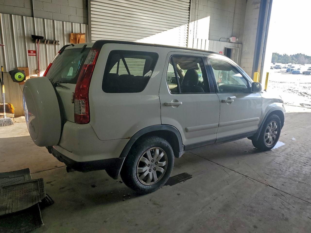 2005 HONDA CR-V SE photo 3