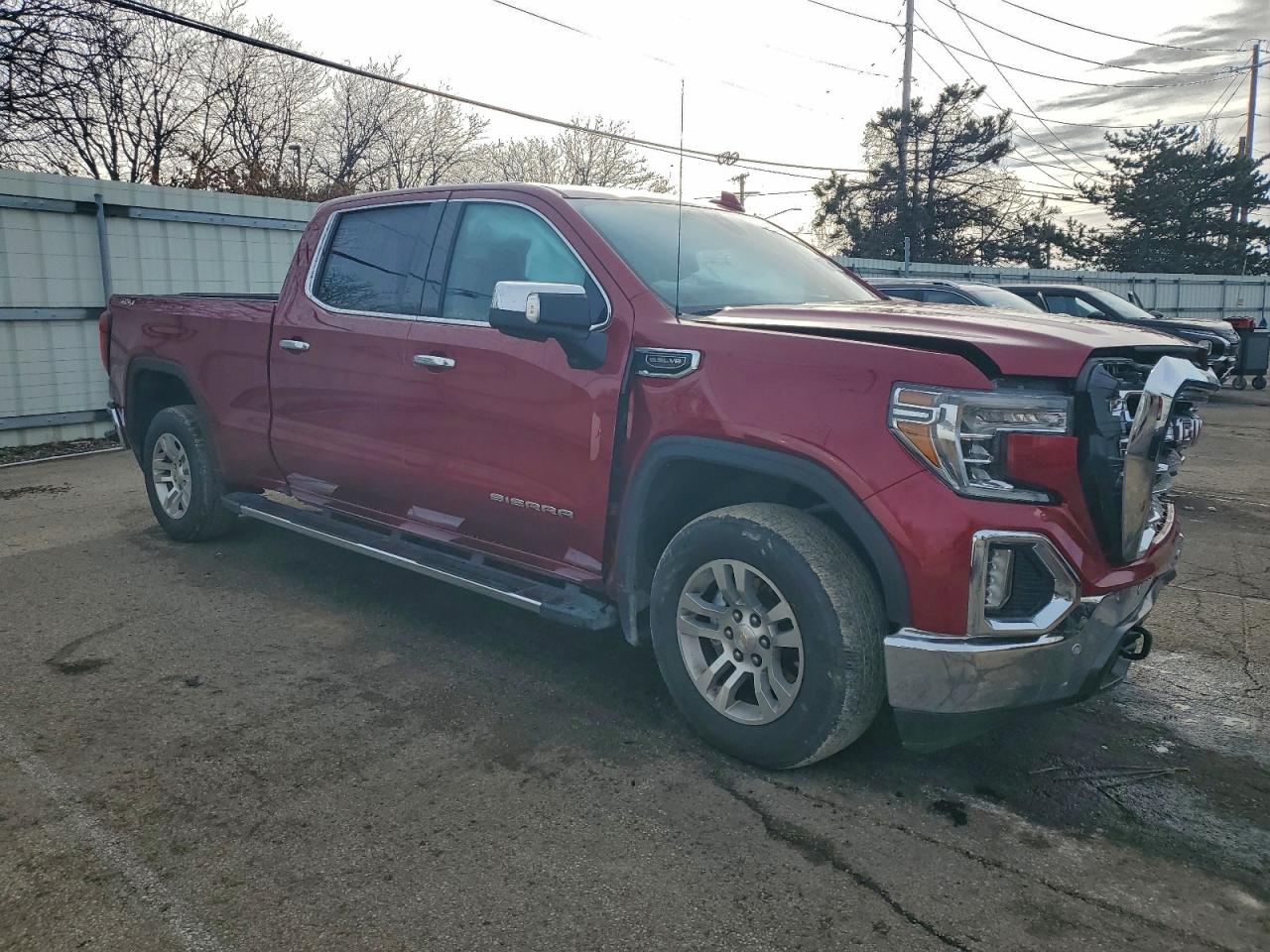 2019 GMC SIERRA K1500 SLT photo 4