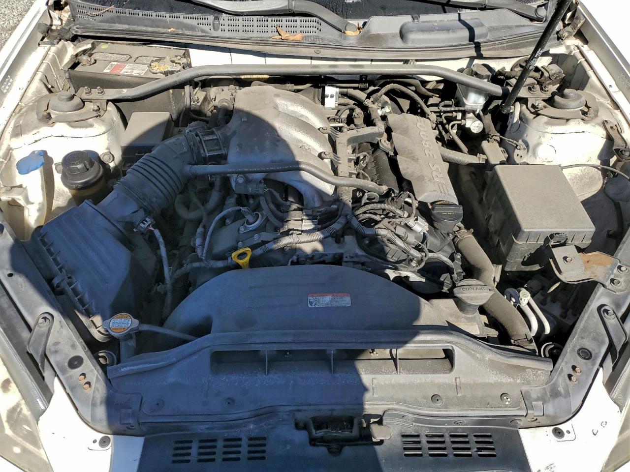 2010 HYUNDAI GENESIS COUPE 3.8L photo 11