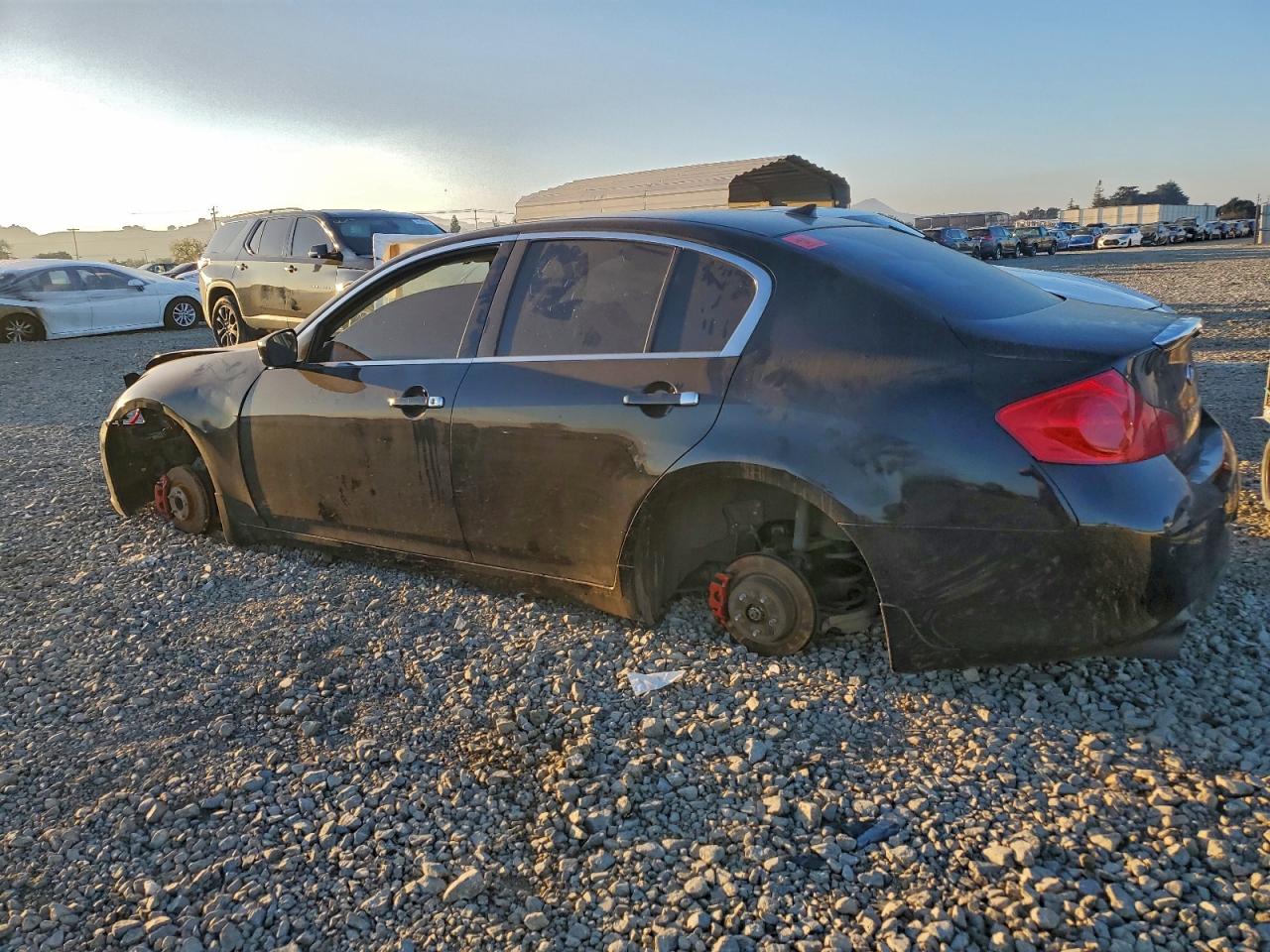 2010 INFINITI G37 BASE photo 3