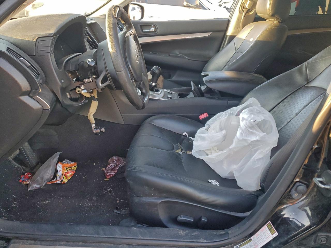 2010 INFINITI G37 BASE photo 13