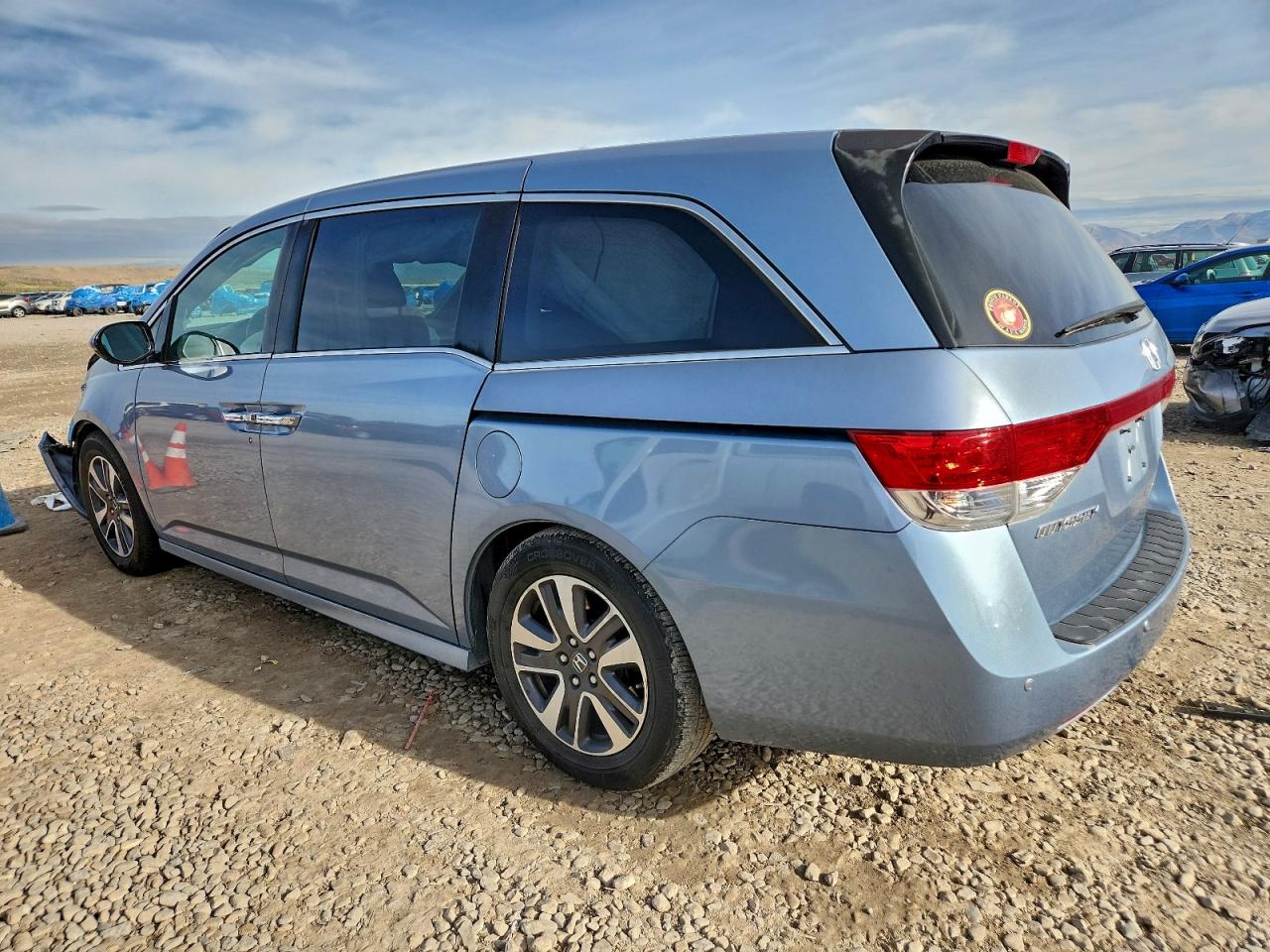 2014 HONDA ODYSSEY TOURING photo 2