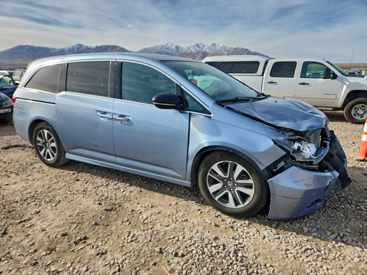 2014 HONDA ODYSSEY TOURING photo 4