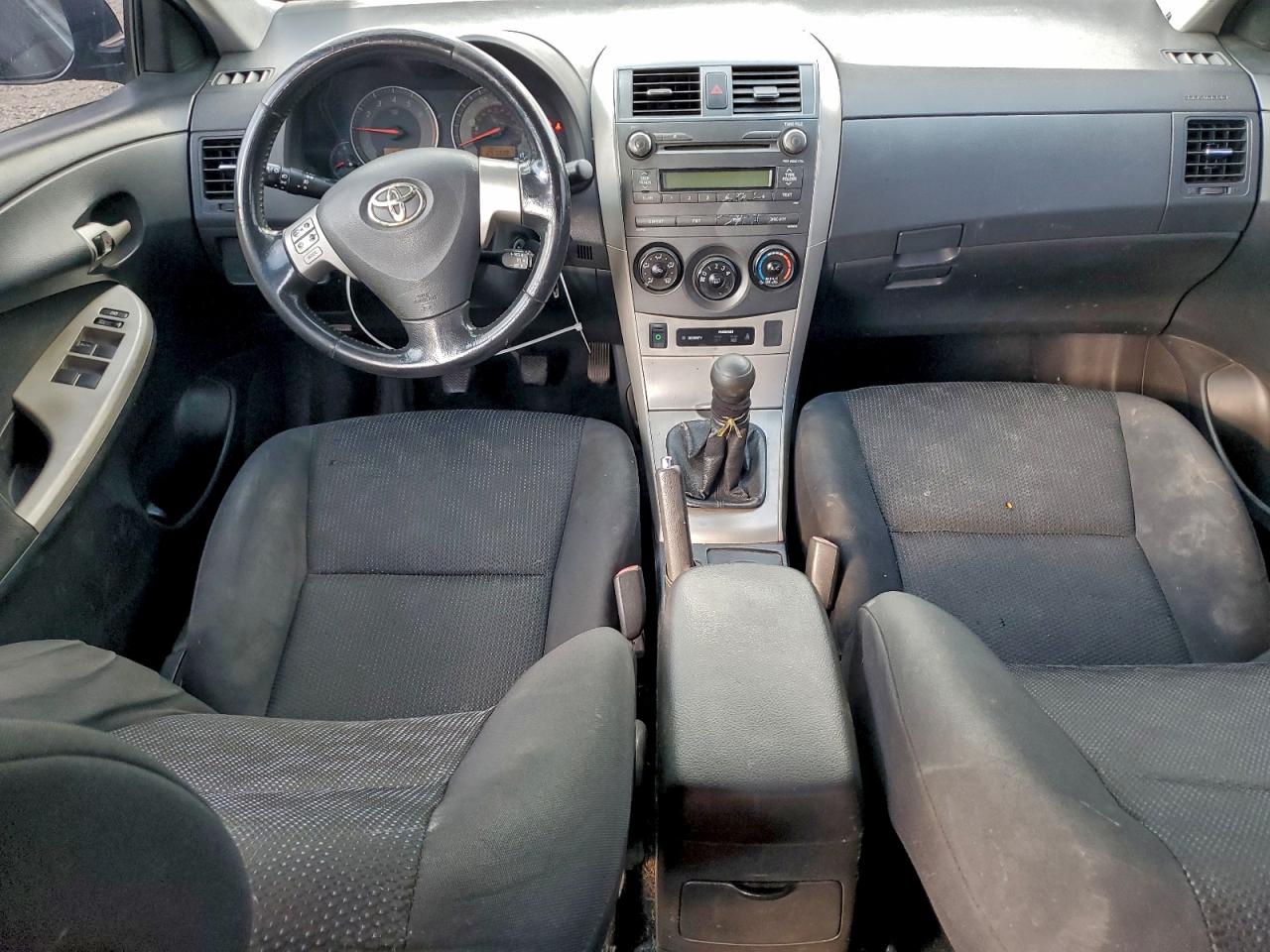 2010 TOYOTA COROLLA BASE photo 8