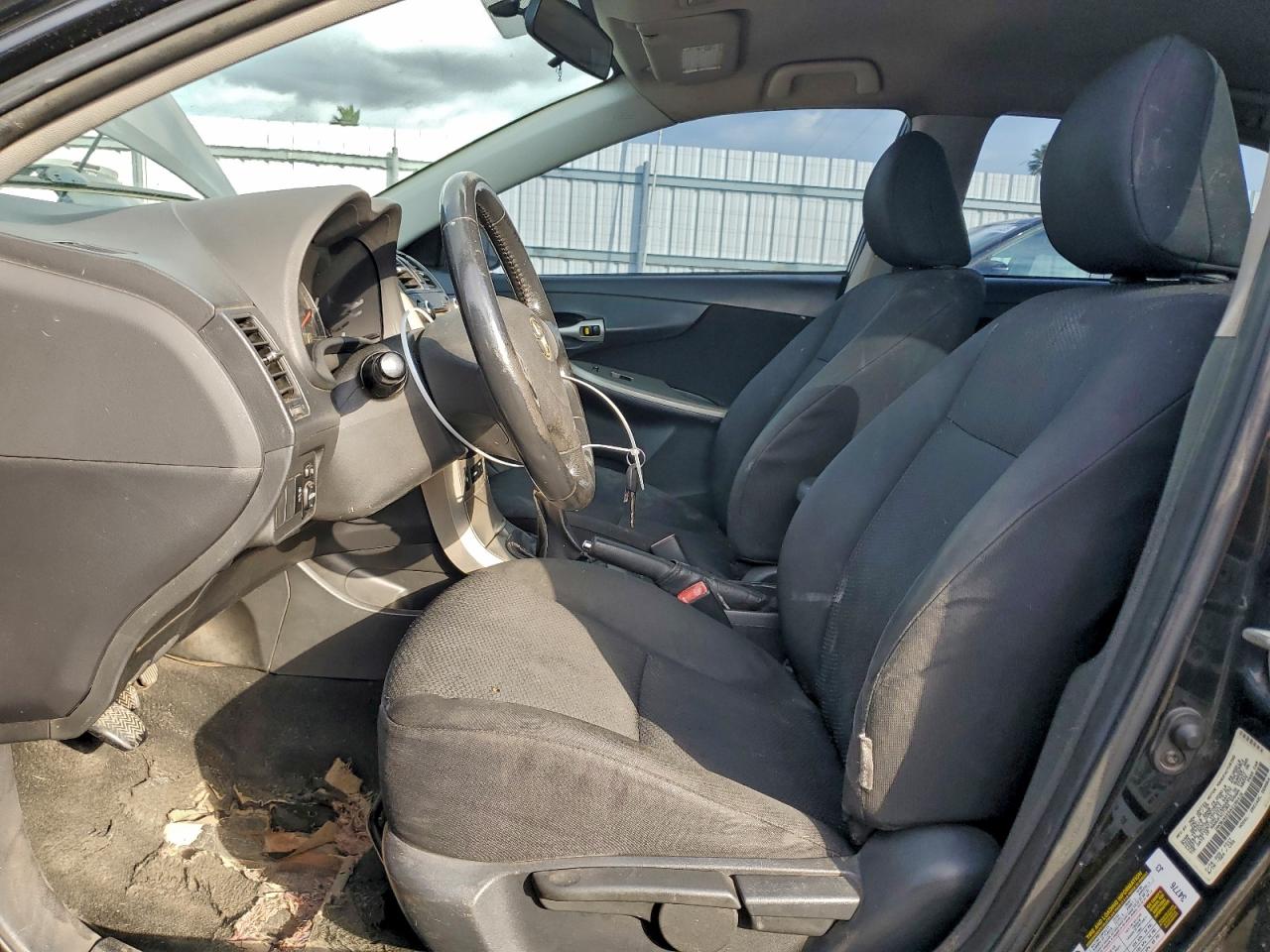2010 TOYOTA COROLLA BASE photo 7
