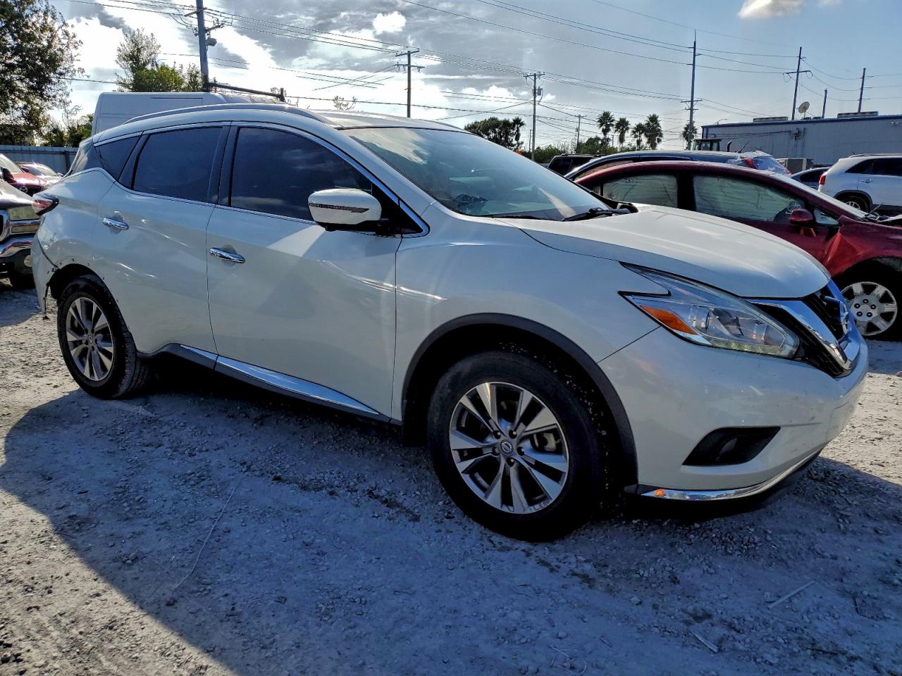 2017 NISSAN MURANO S photo 4