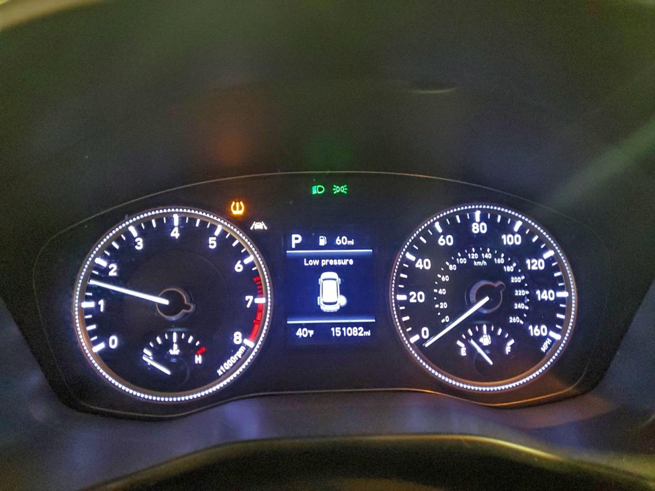 2019 HYUNDAI SANTA FE SE photo 9