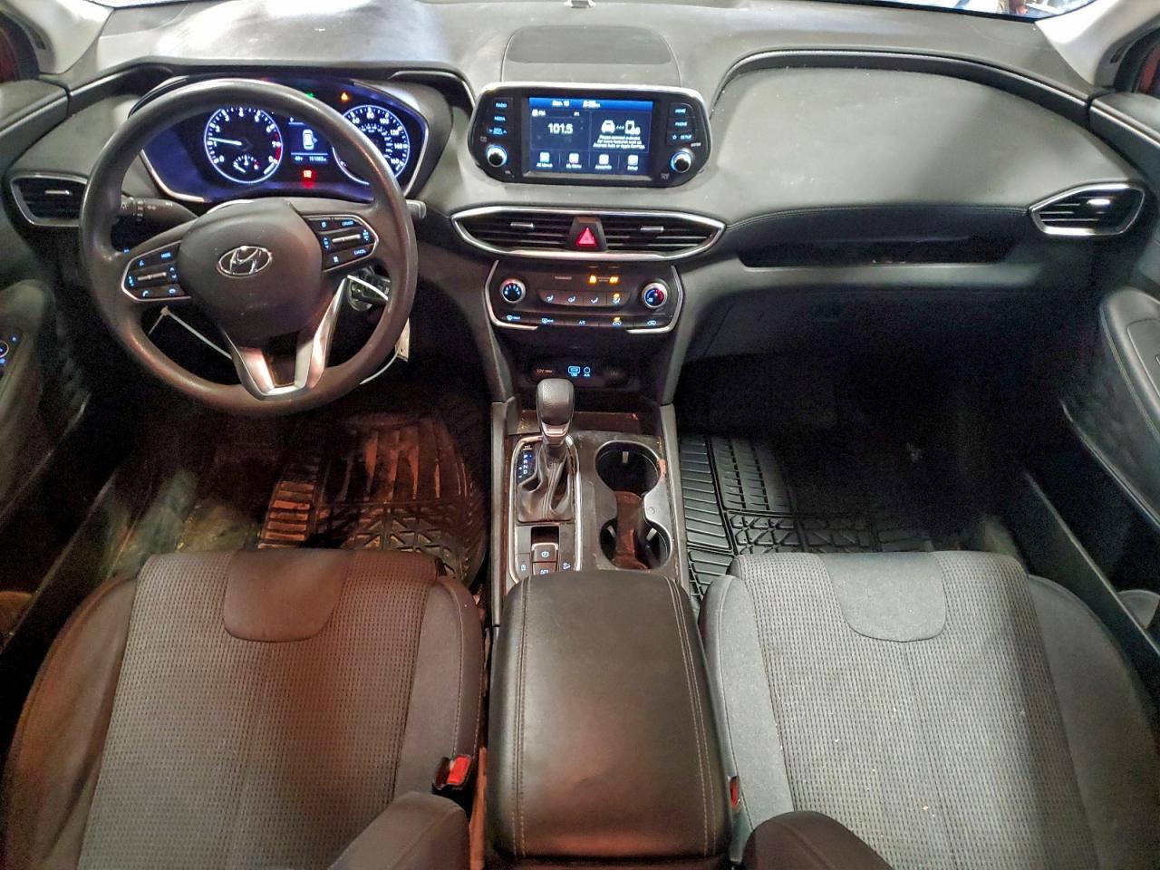 2019 HYUNDAI SANTA FE SE photo 8