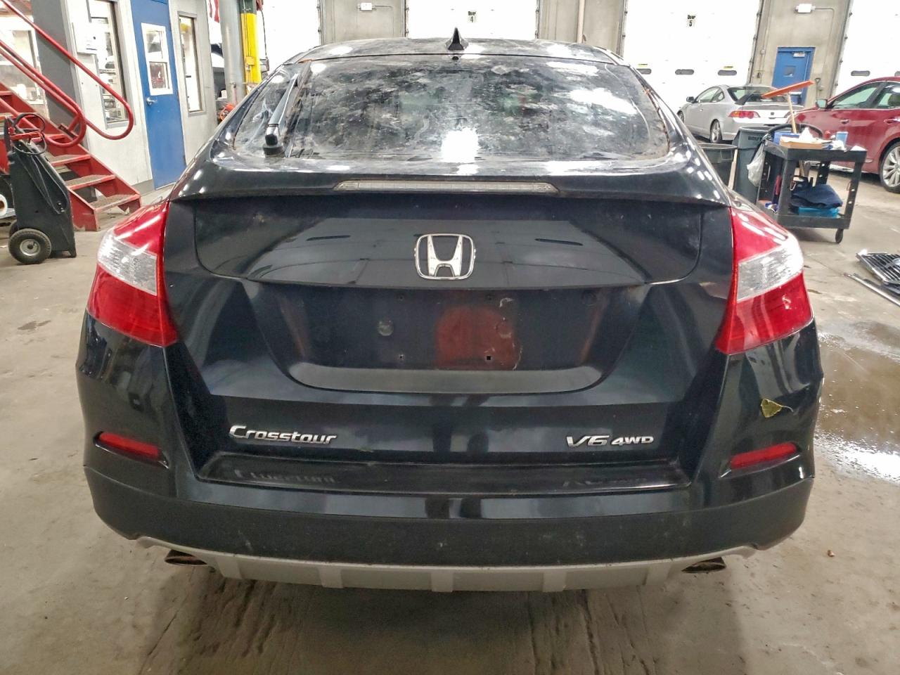 2013 HONDA CROSSTOUR EXL photo 6