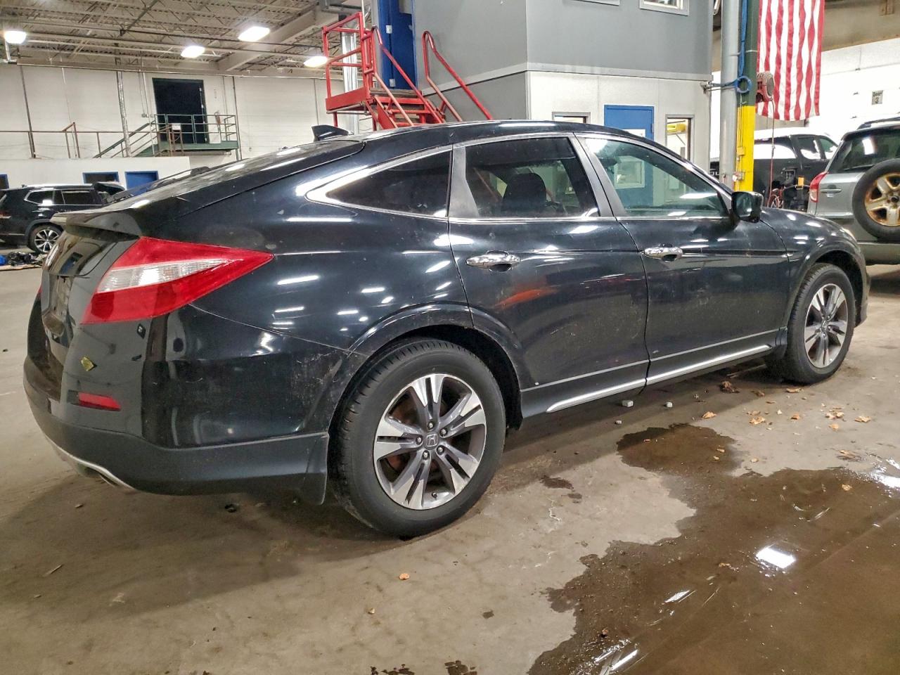 2013 HONDA CROSSTOUR EXL photo 3