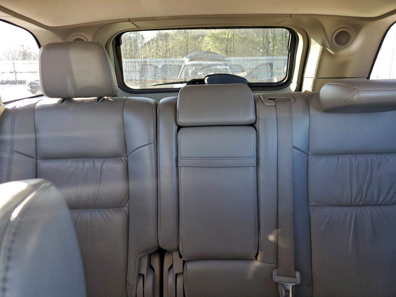 2011 JEEP GRAND CHEROKEE LAREDO photo 10