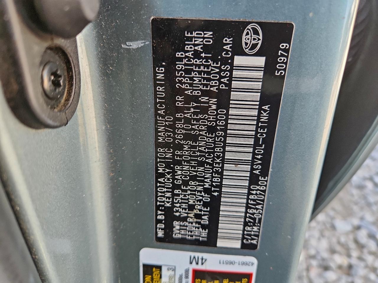 2011 TOYOTA CAMRY BASE photo 12