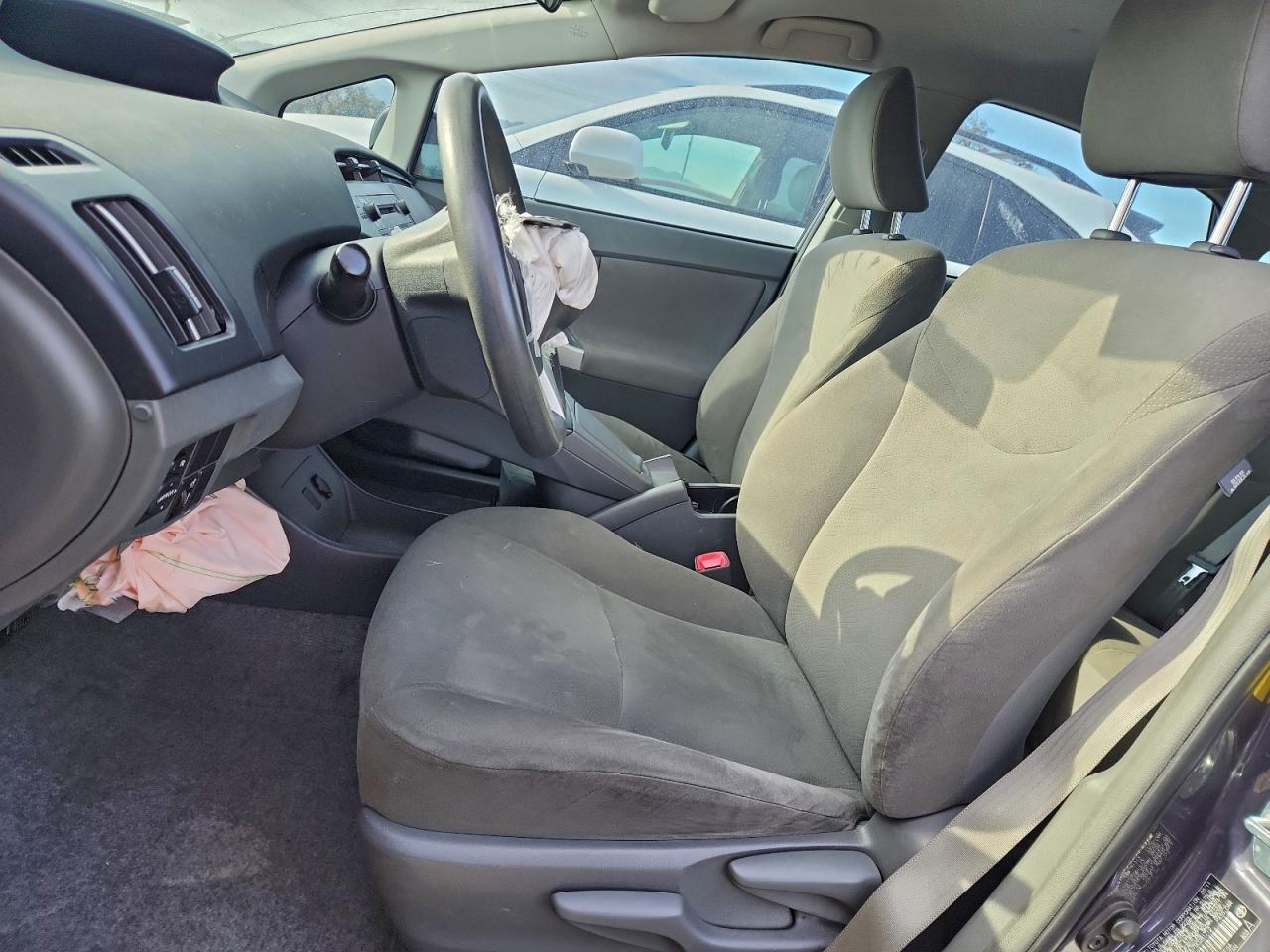 2011 TOYOTA PRIUS photo 7