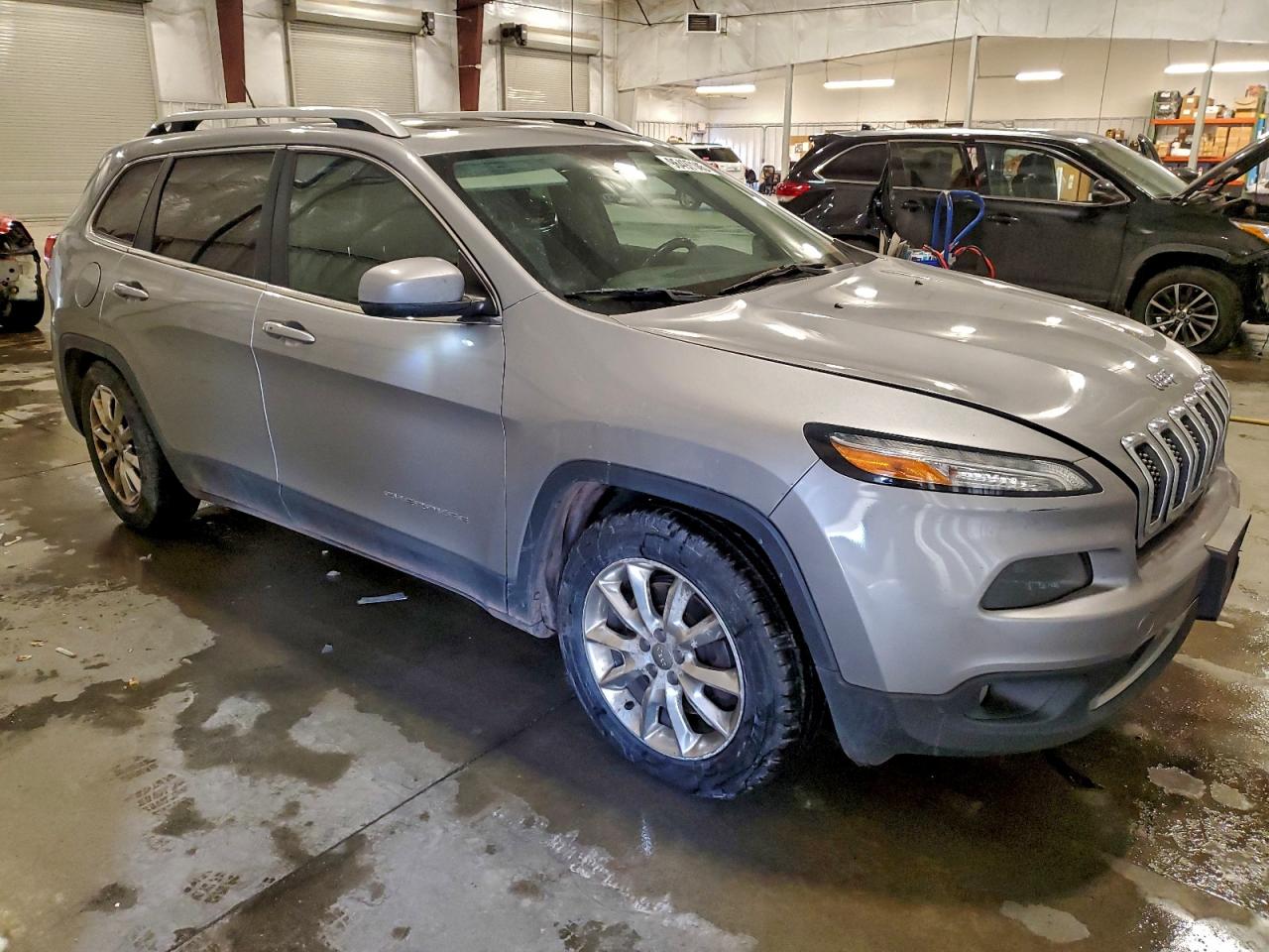 2015 JEEP CHEROKEE LIMITED photo 4