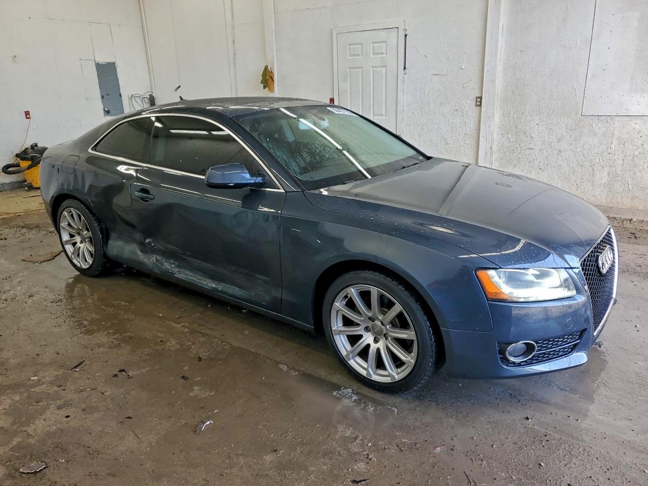 2011 AUDI A5 PREMIUM PLUS photo 4