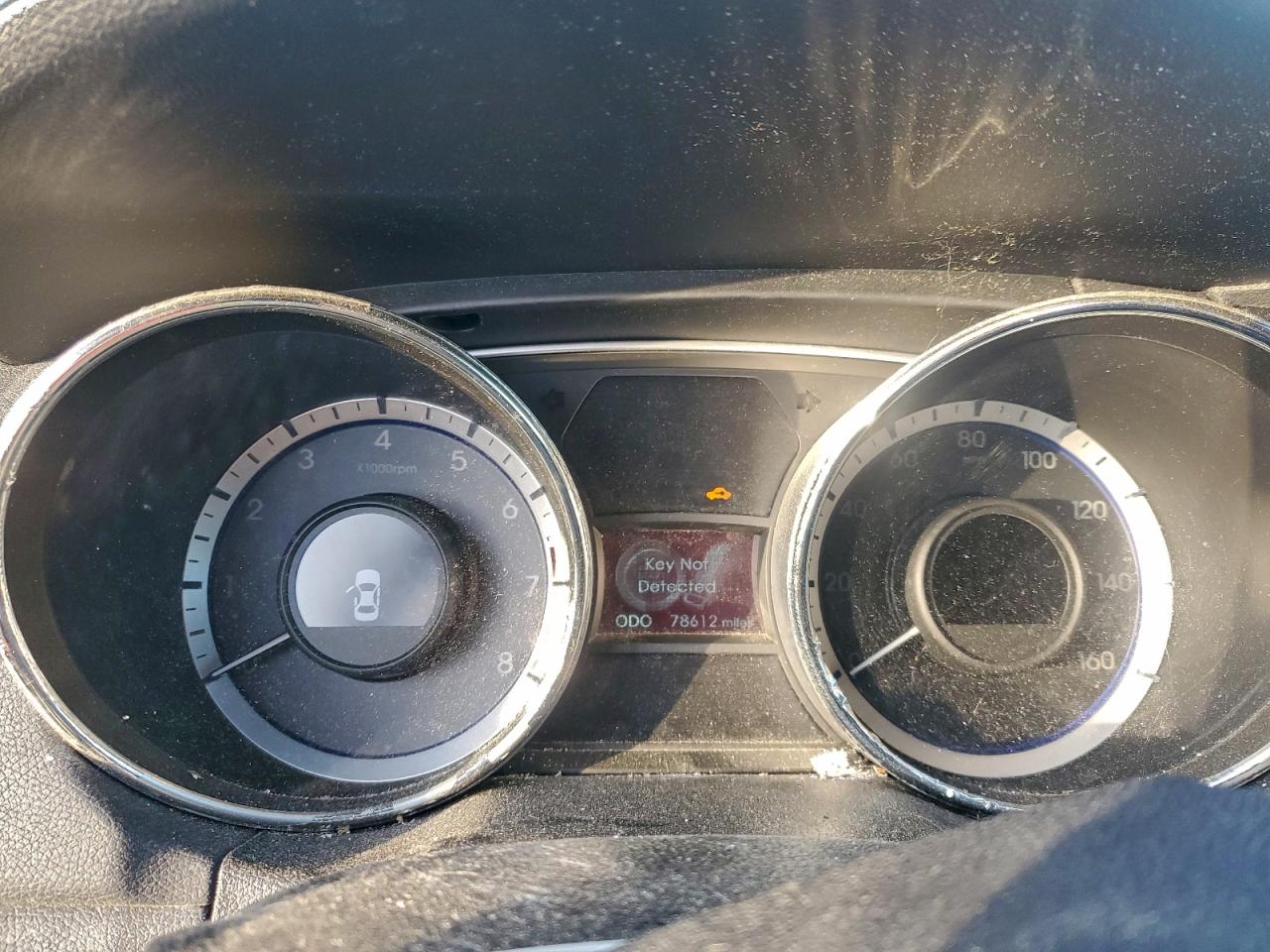 2011 HYUNDAI SONATA SE photo 17