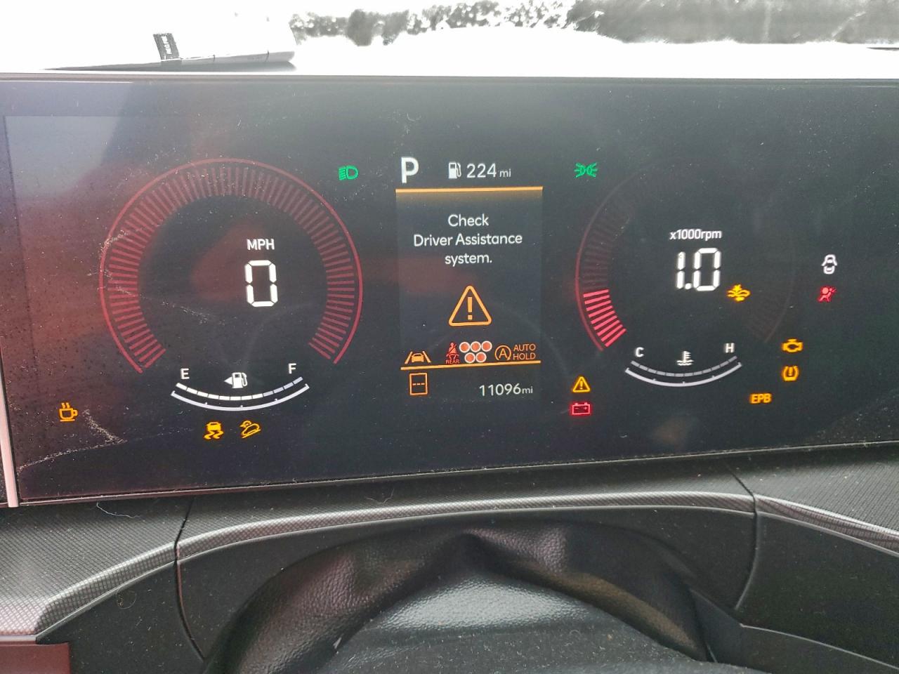 2025 HYUNDAI SANTA FE SE photo 9