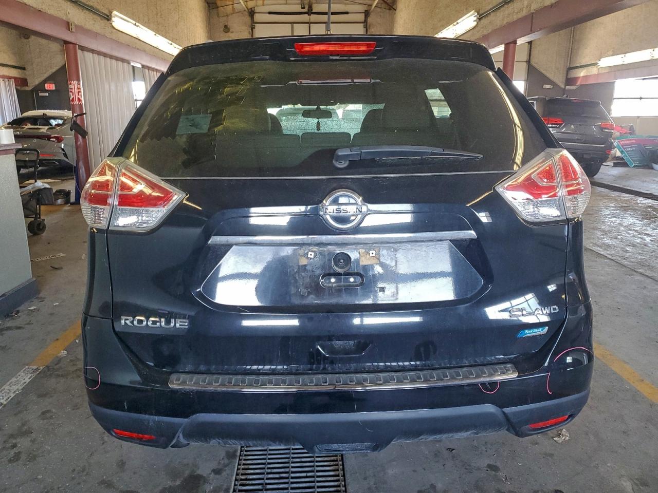 2014 NISSAN ROGUE S photo 11