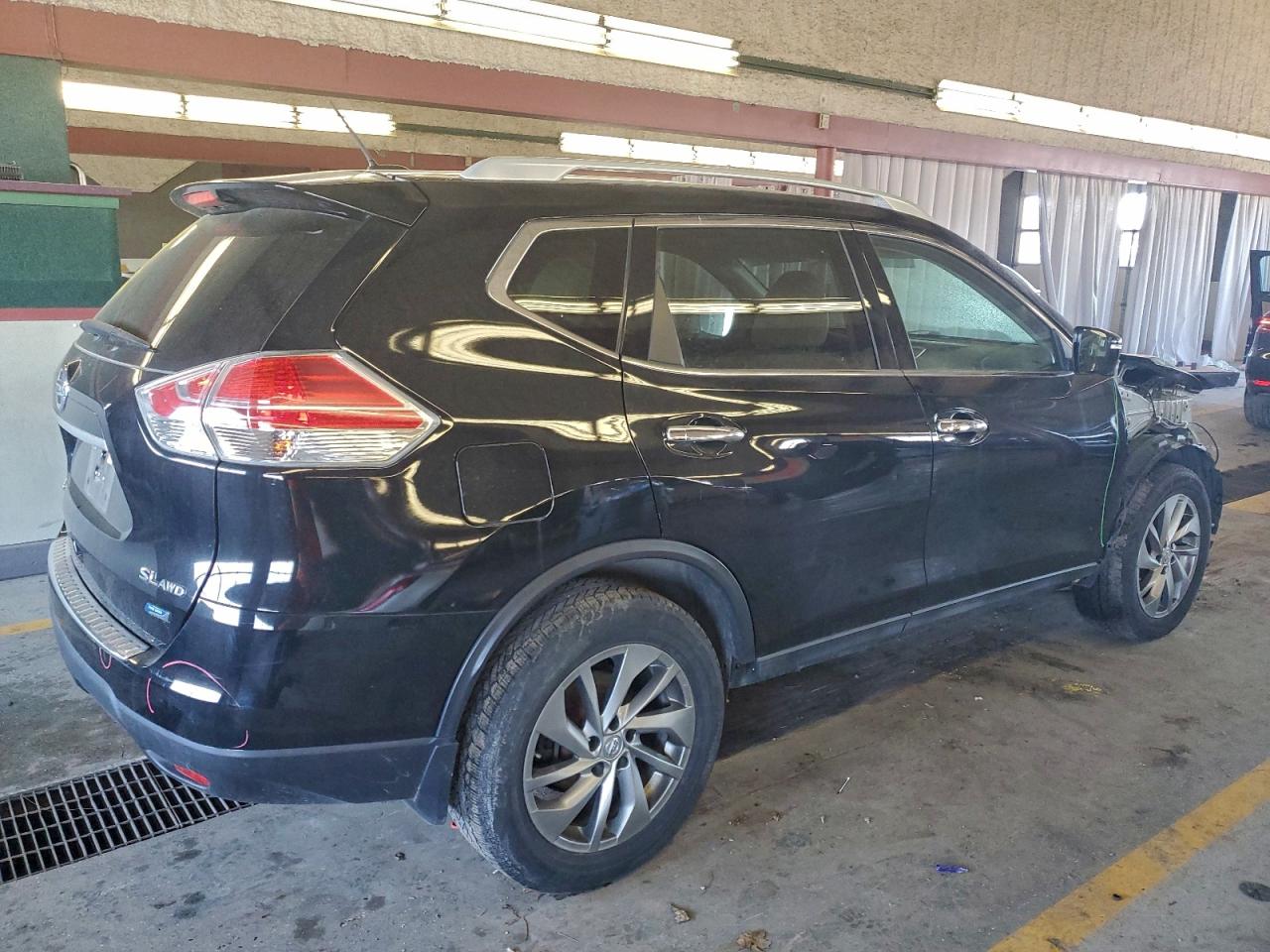 2014 NISSAN ROGUE S photo 5
