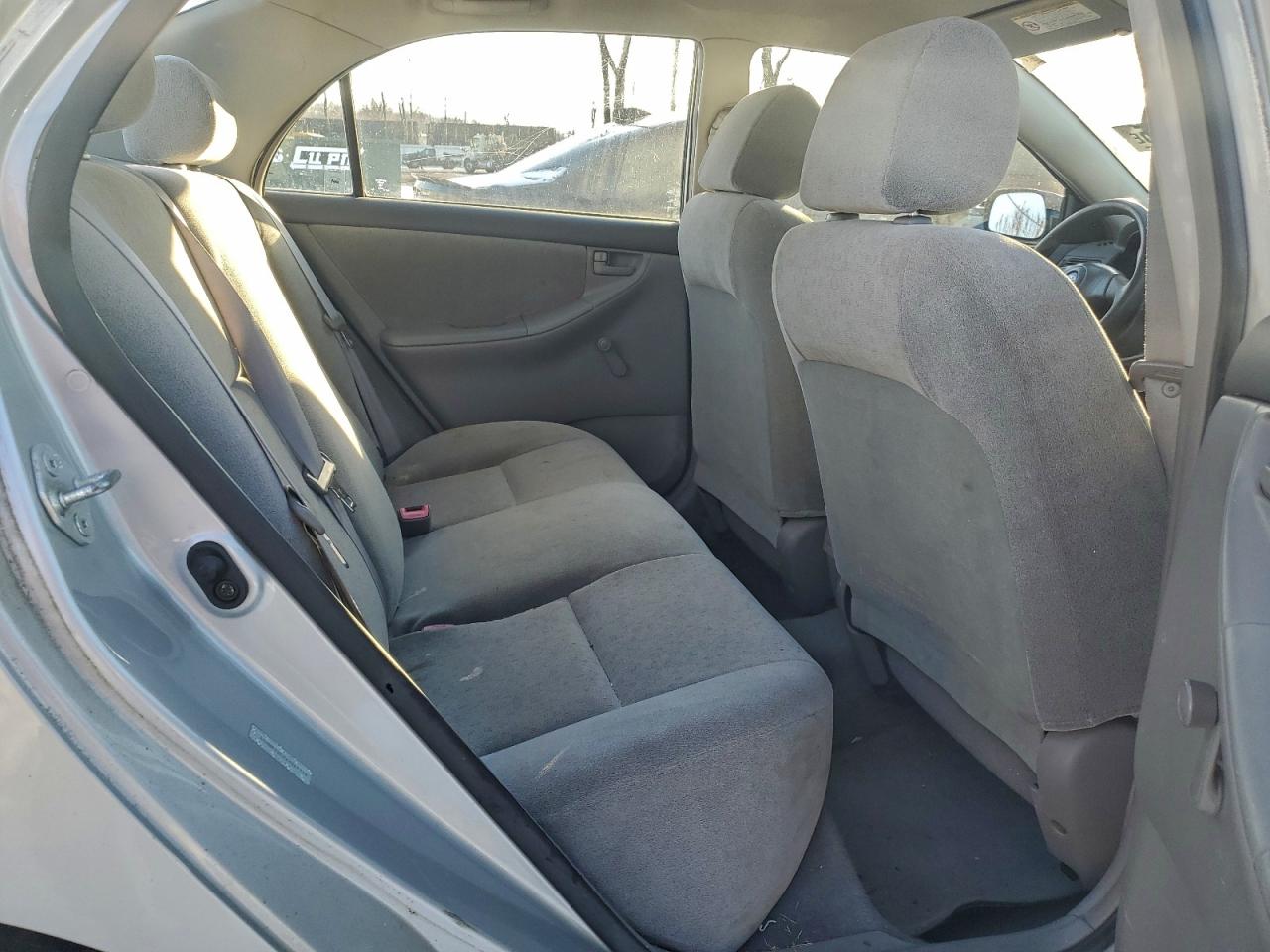 2004 TOYOTA COROLLA CE photo 10