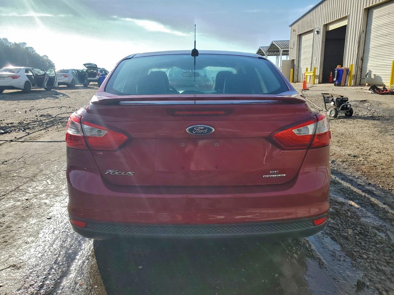 2013 FORD FOCUS SE photo 6