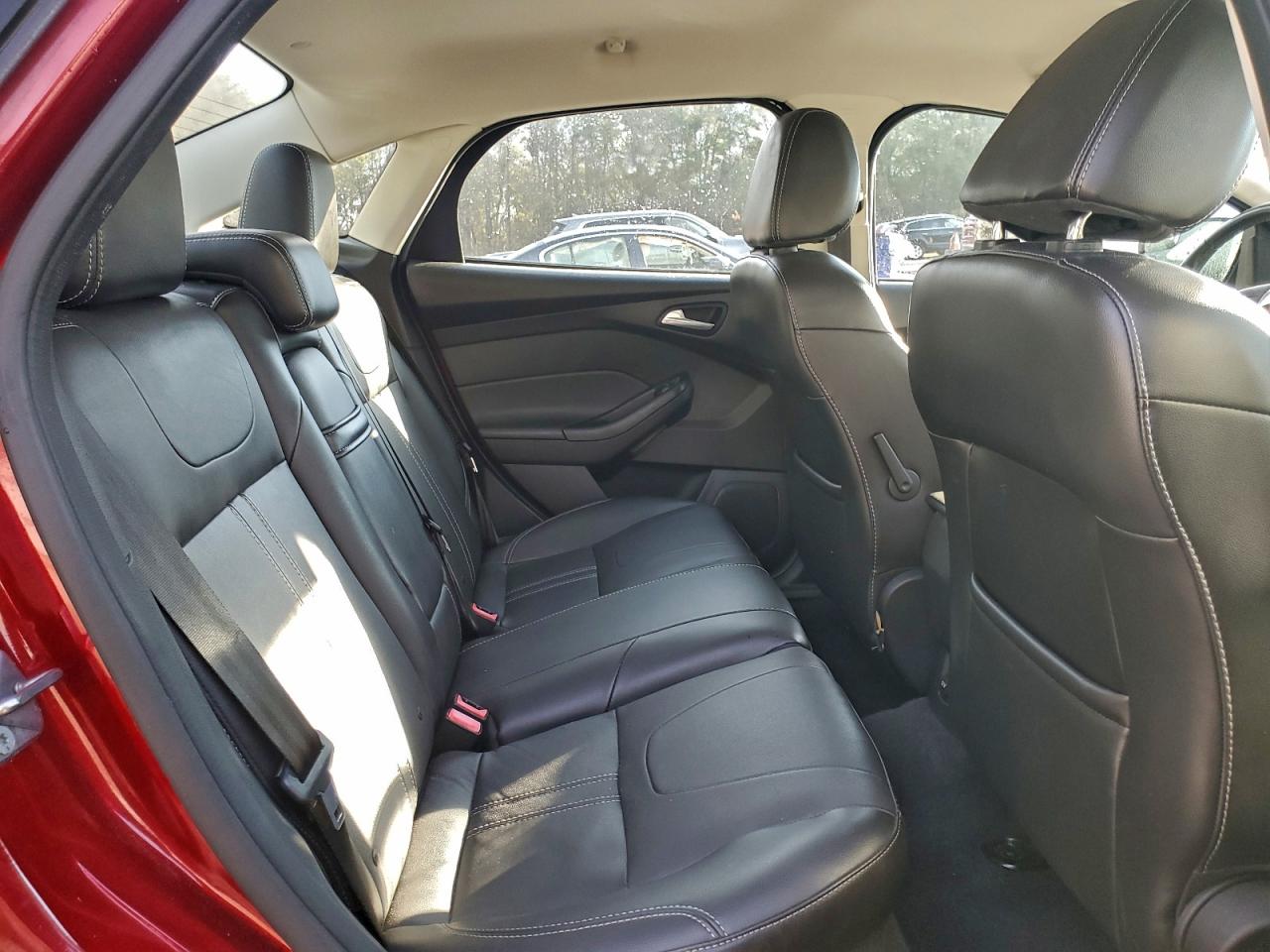 2013 FORD FOCUS SE photo 10
