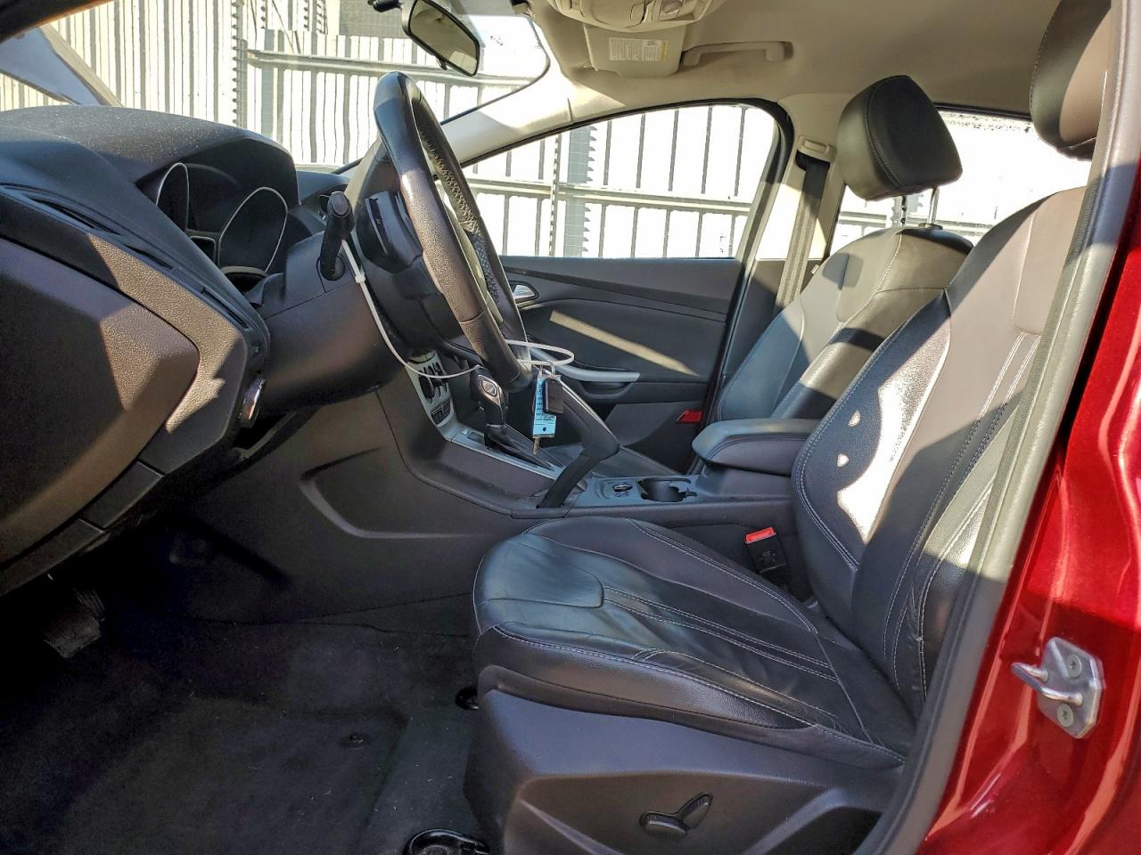 2013 FORD FOCUS SE photo 7
