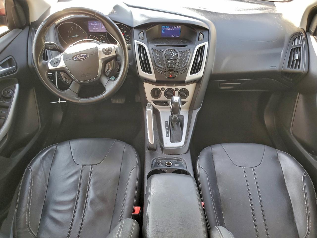 2013 FORD FOCUS SE photo 8