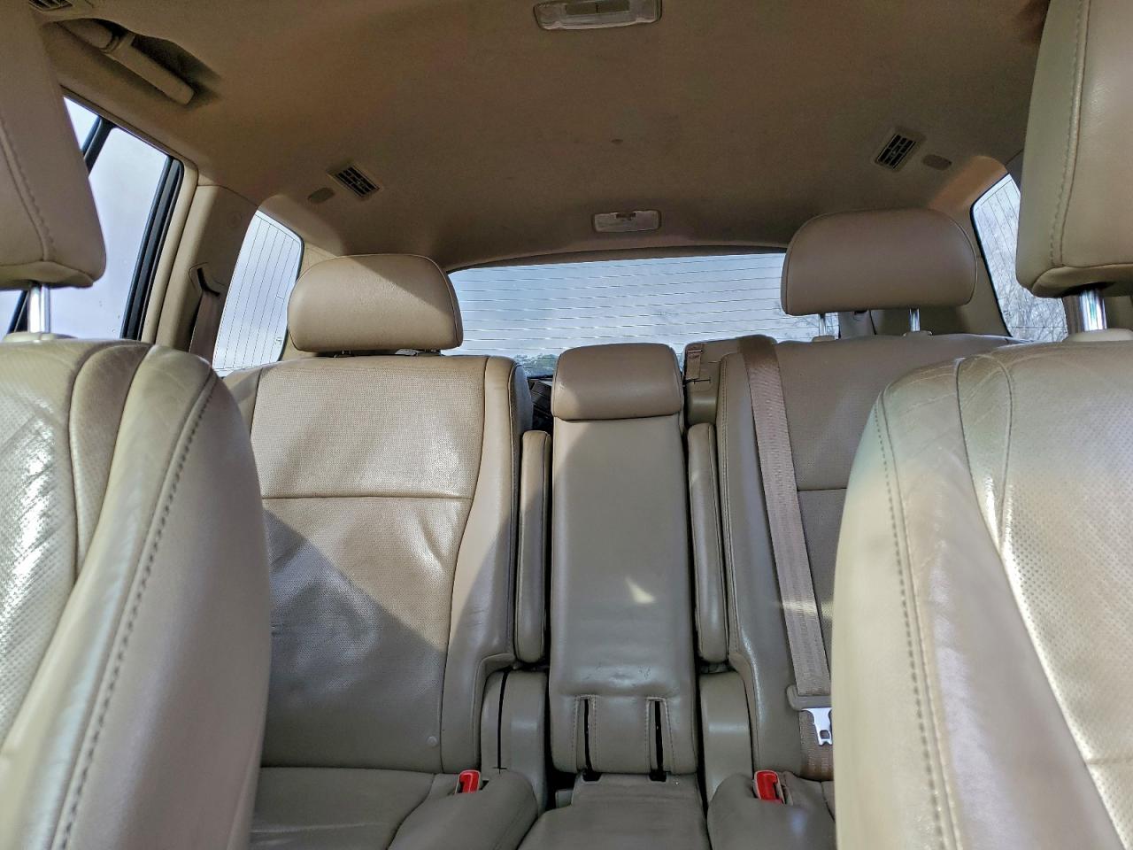 2013 TOYOTA HIGHLANDER LIMITED photo 10