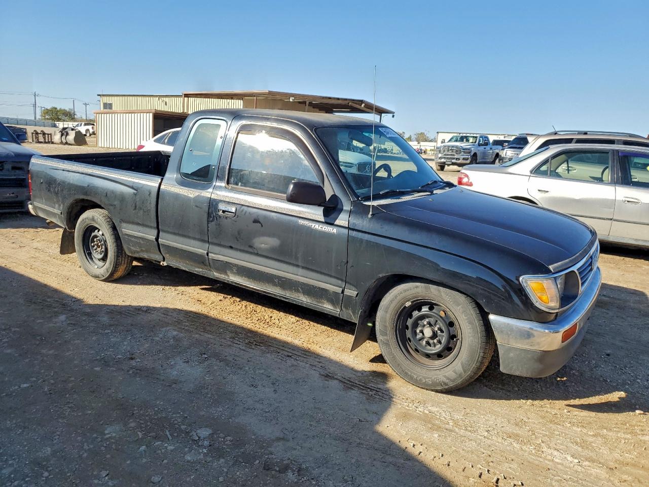 1996 TOYOTA TACOMA XTRACAB photo 4