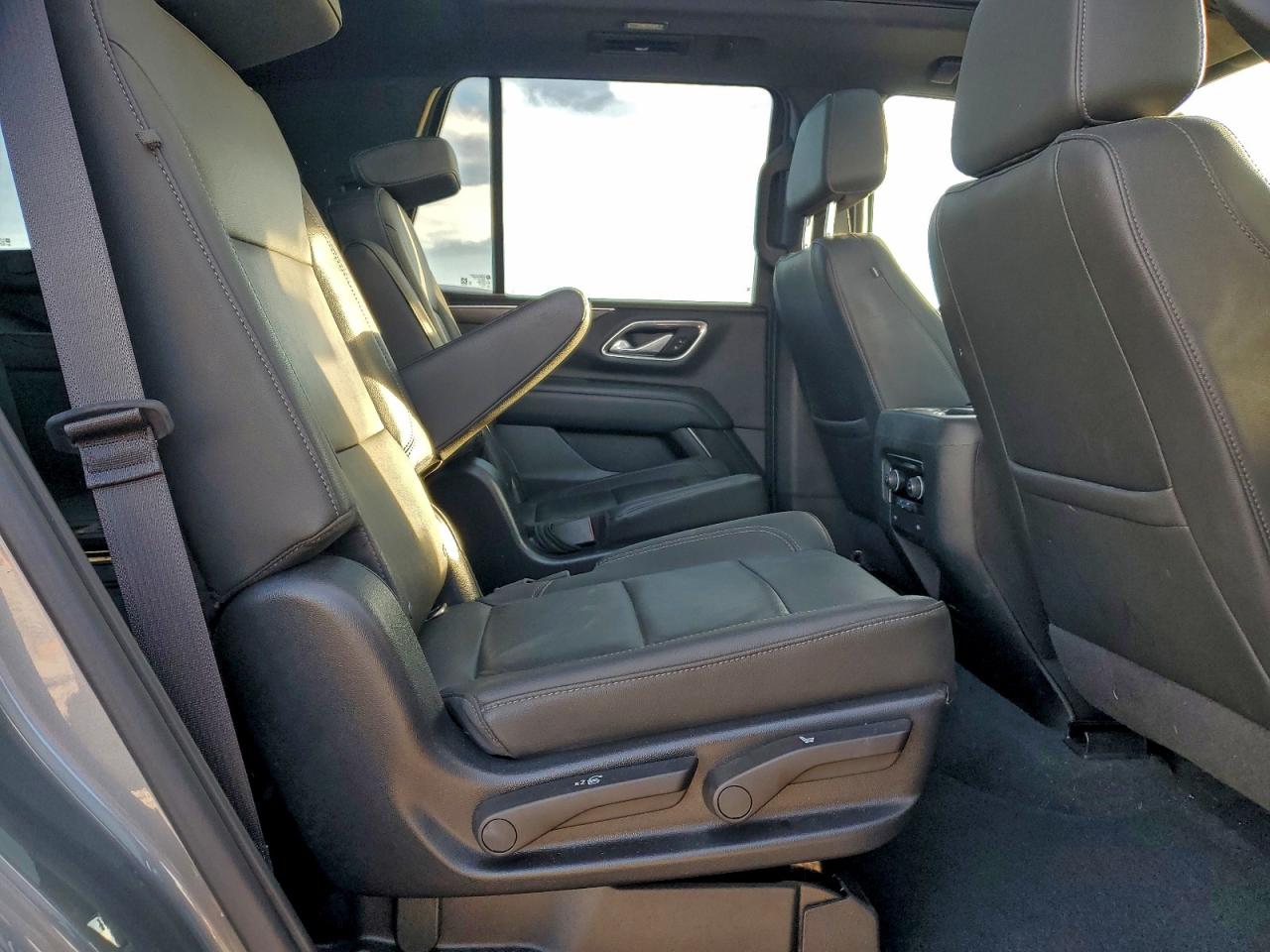 2022 CHEVROLET TAHOE K1500 Z71 photo 11