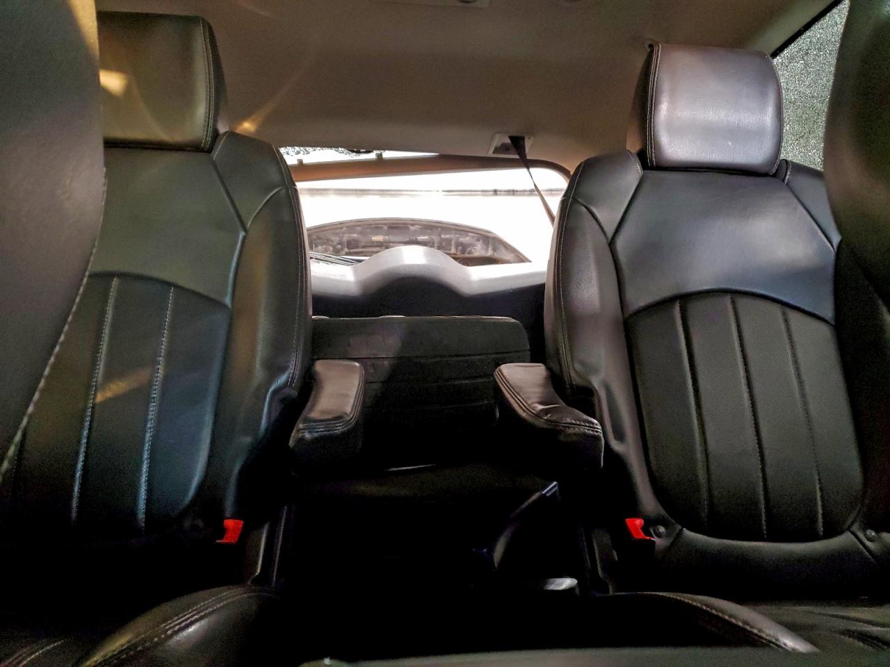 2016 BUICK ENCLAVE photo 10