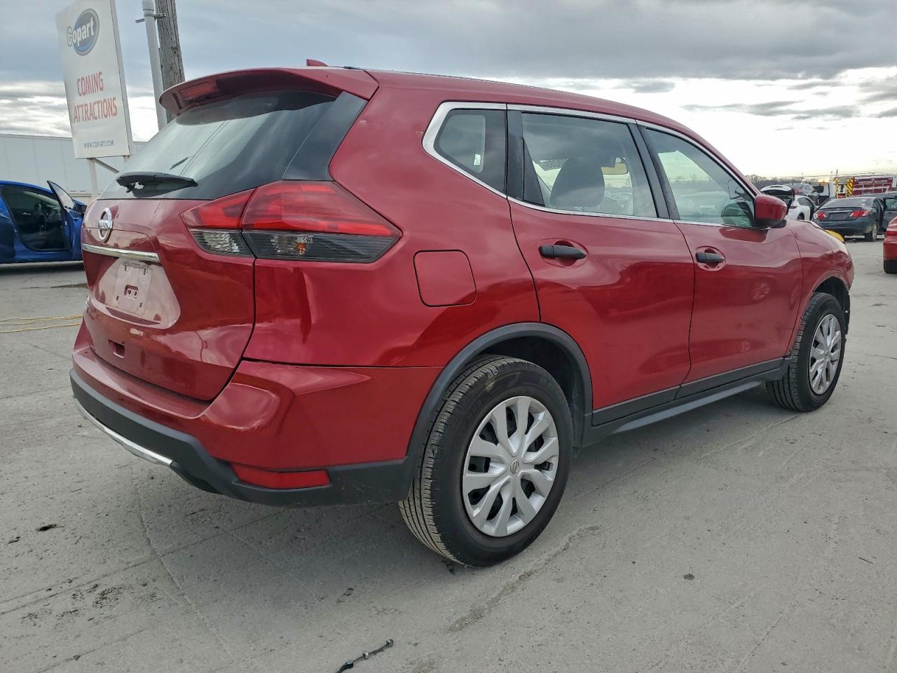 2017 NISSAN ROGUE S photo 3