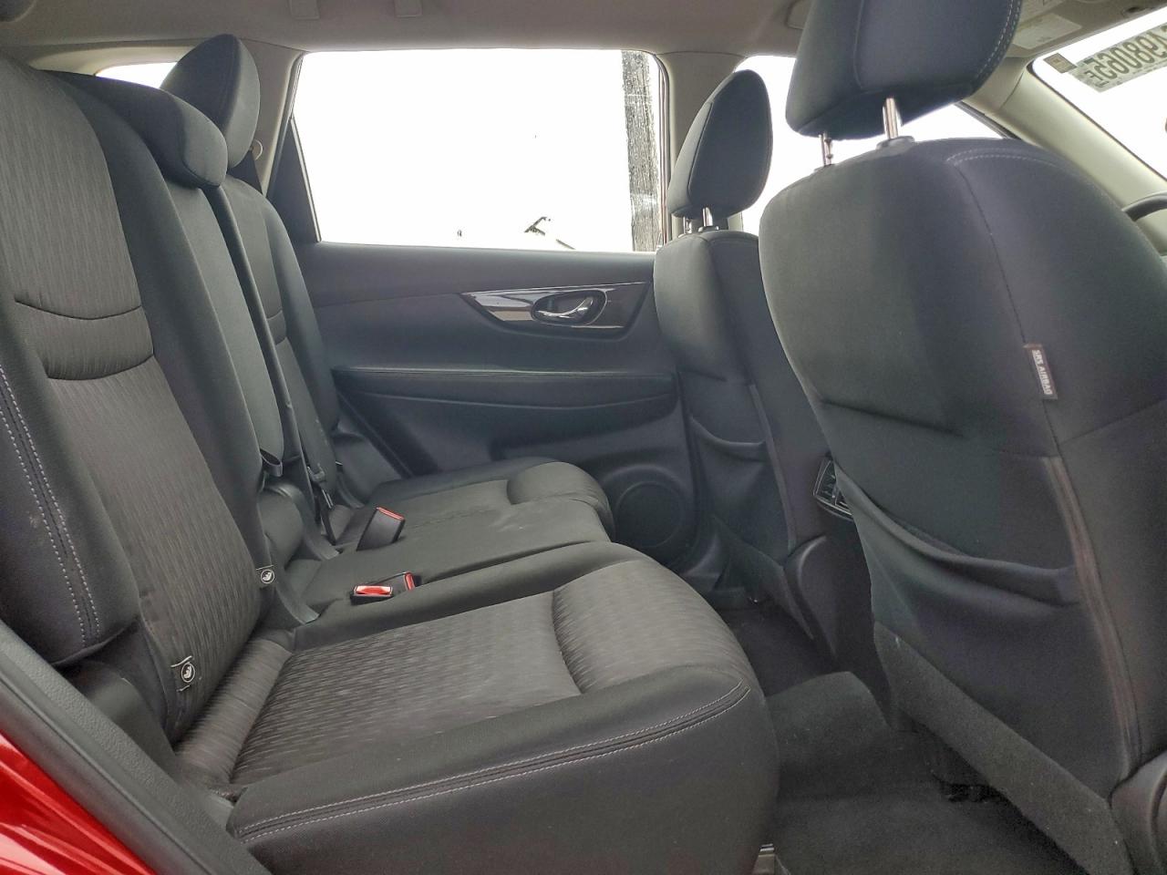2017 NISSAN ROGUE S photo 11