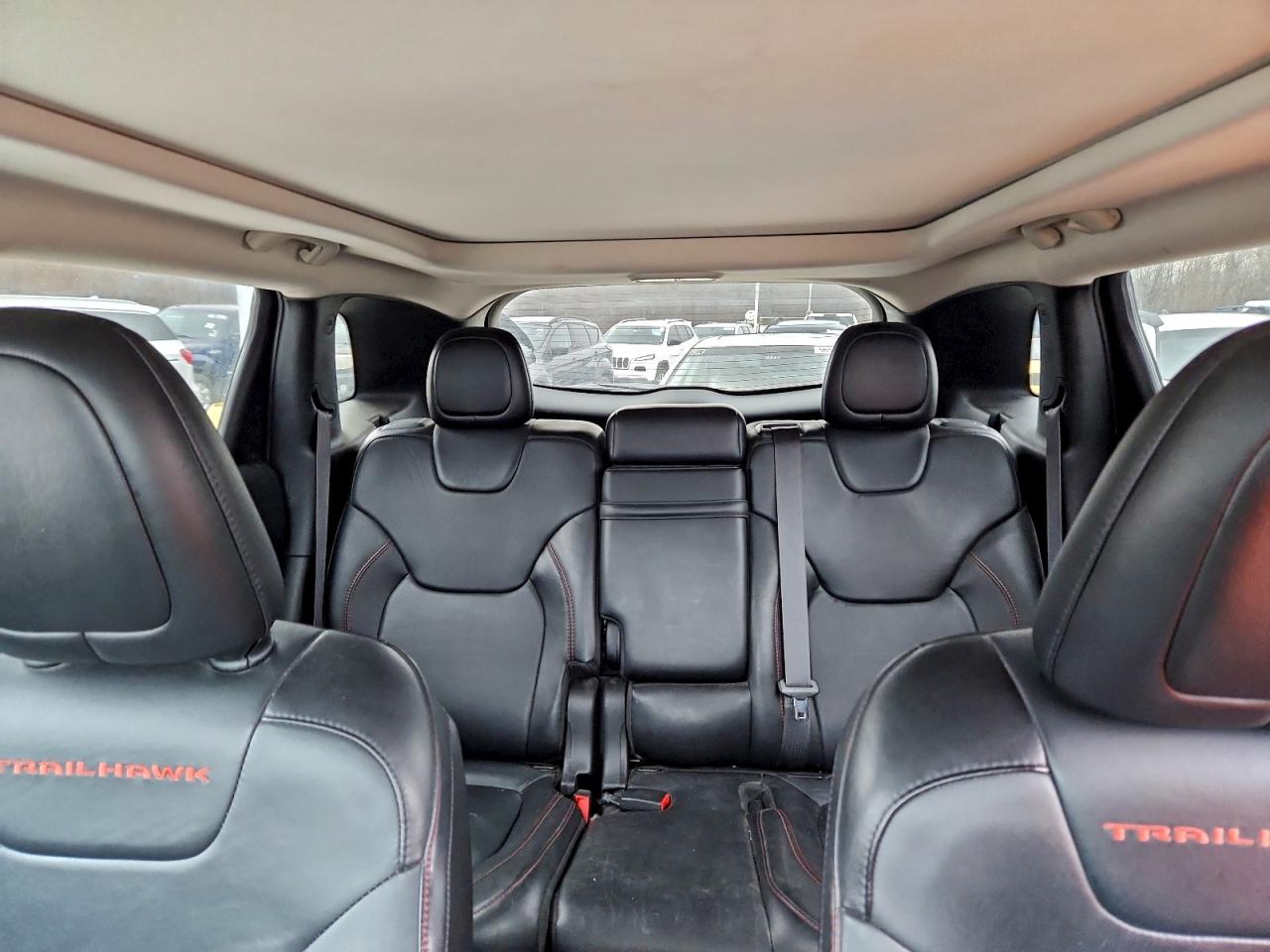 2014 JEEP CHEROKEE TRAILHAWK photo 10