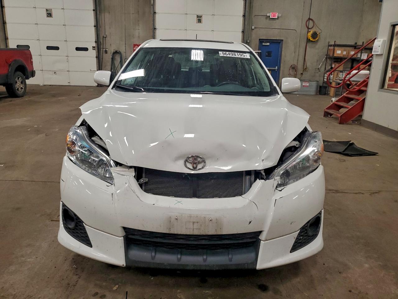 2010 TOYOTA COROLLA MATRIX S photo 5
